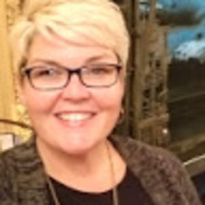 Meet your Posher, Leslie